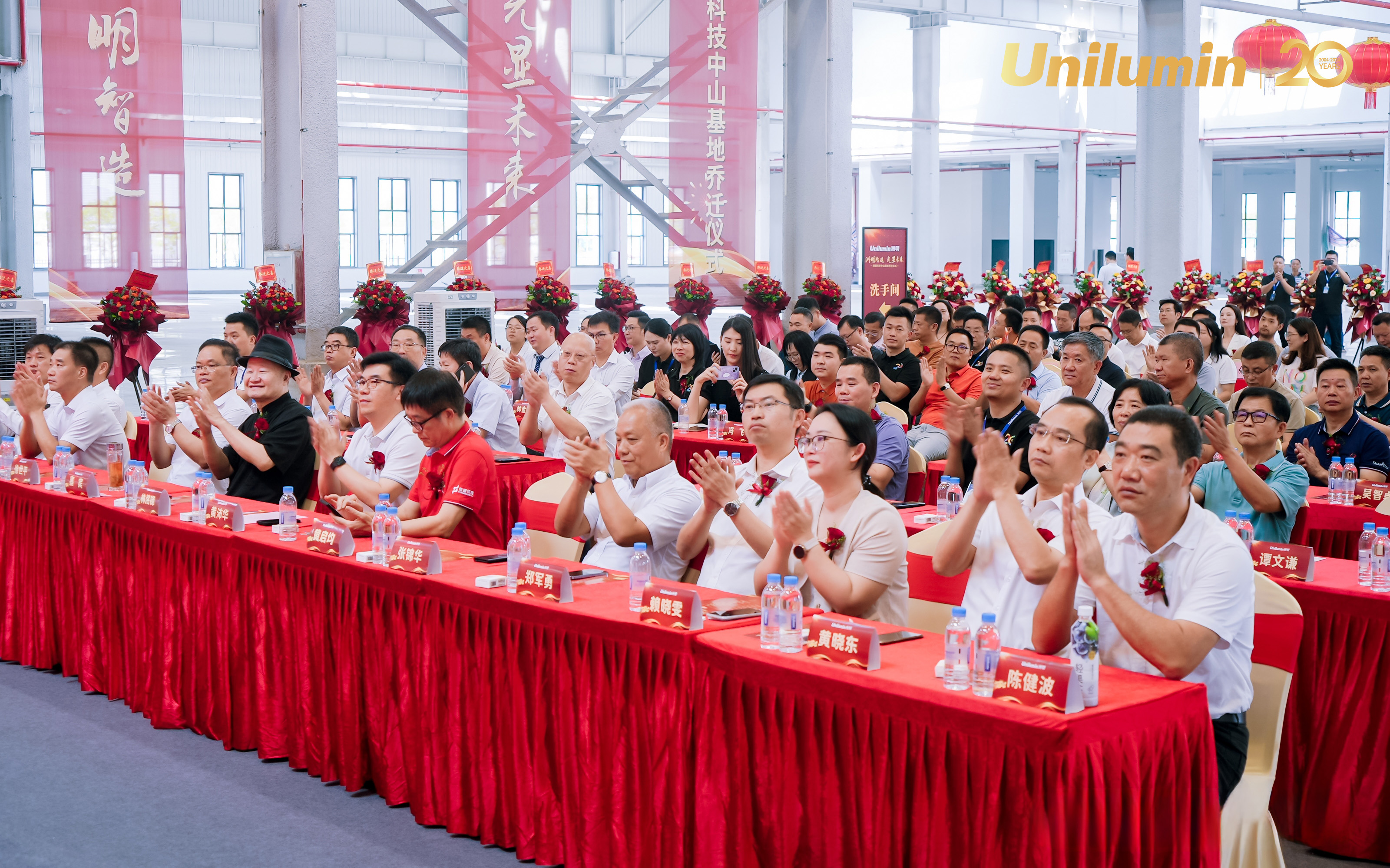 5.jpg 93850176_1759031928.jpg